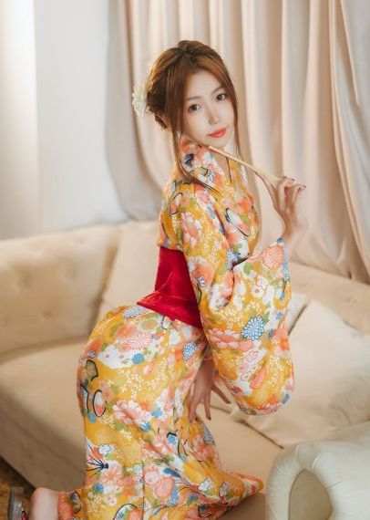 美丽的小蜜桃4