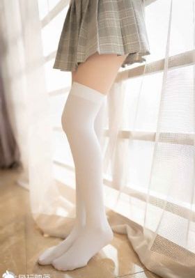 不纽扣的女孩
