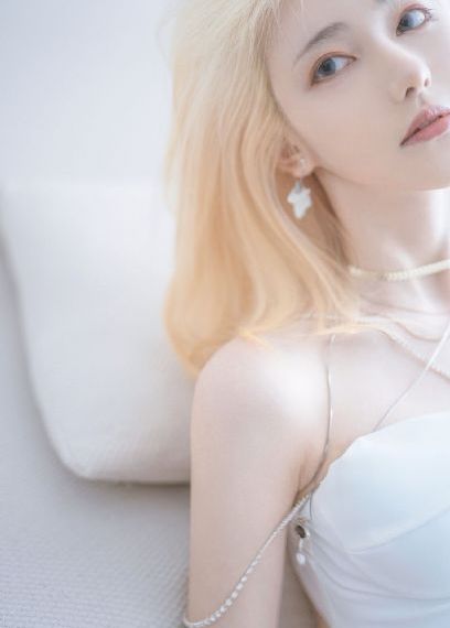 欲海三姐妹